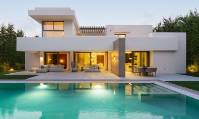 Villa - Nieuwbouw Woningen - Estepona -
                Estepona