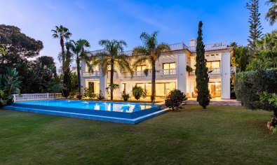 Villa - Obra nueva - Estepona -
                Estepona