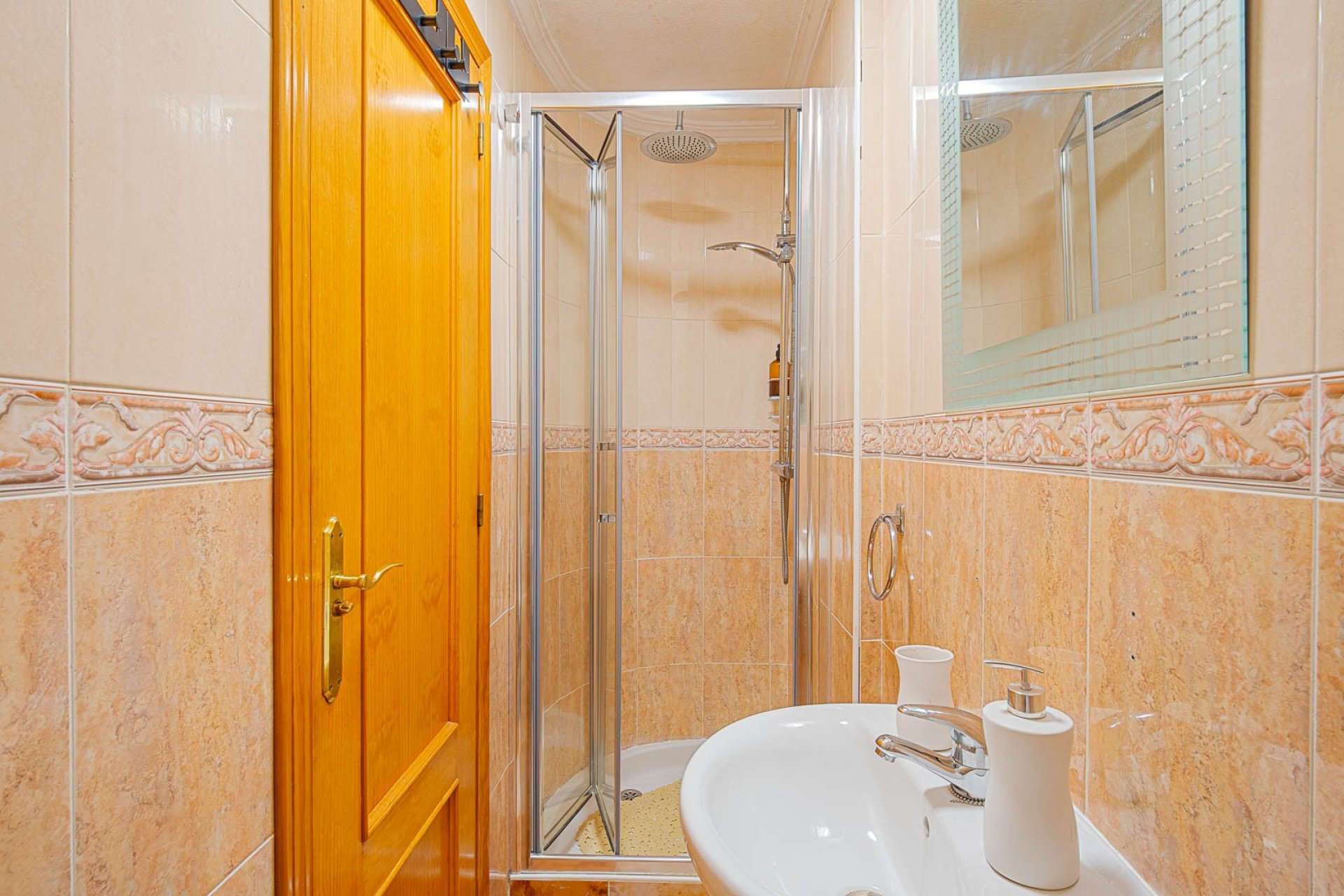 Villa quatro con solárium y piscina en Lomas de Cabo Roig