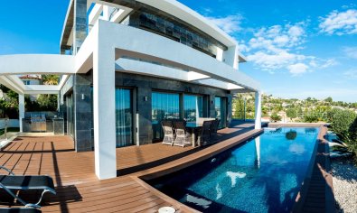 Villa - Resale - Calpe - Zona Puerto Blanco - Maryvilla