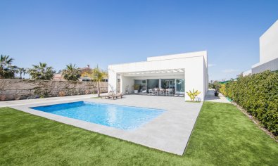 Villa - Resale - Elche -
                Valverde