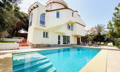 Villa - Resale - Orihuela Costa -
                La Zenia