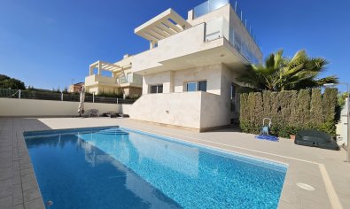 Villa - Resale - Orihuela Costa - La Zenia