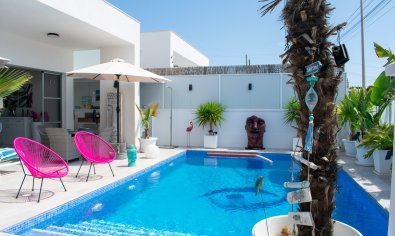 Villa - Resale - Torrevieja - El Chaparral