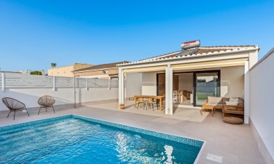 Villa - Resale - Torrevieja - El Chaparral