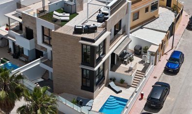 Villa - Resale - Villamartin -
                Villamartin