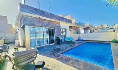 Villa - Resale - Villamartín - Villamartin