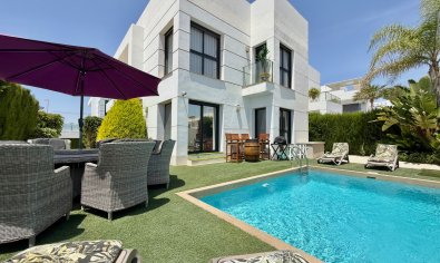 Villa - Reventa - Ciudad Quesada -
                Ciudad Quesada