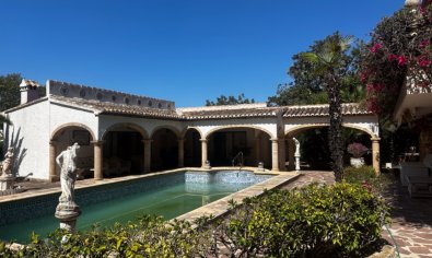 Villa - Reventa - Jávea -
                Montgó