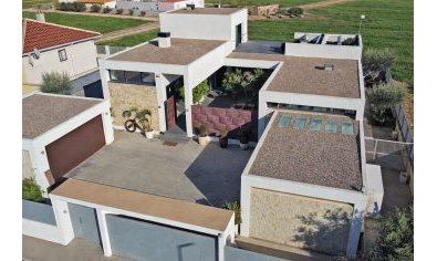 Villa - Reventa - Los Alcazares -
                Los Alcázares