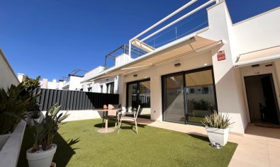 Villa - Reventa - Pilar de la Horadada -
                Lo Romero Golf