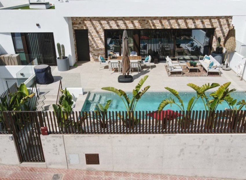 Villa - Reventa -
            Rojales - MM-51562