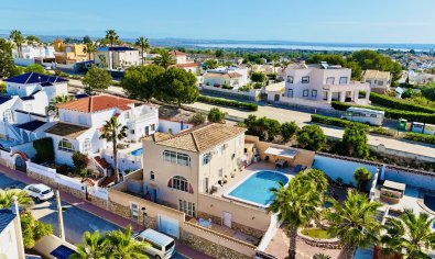 Villa - Reventa - San Miguel de Salinas - San Miguel de Salinas