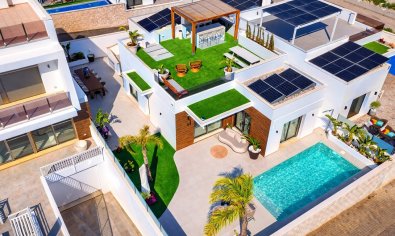 Villa - Reventa - San Miguel de Salinas -
                San Miguel de Salinas