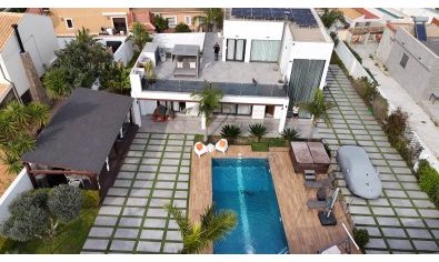 Villa - Reventa - Torrevieja -
                Los Balcones