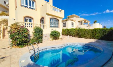 Villa - Reventa - Villamartín -
                Villamartin