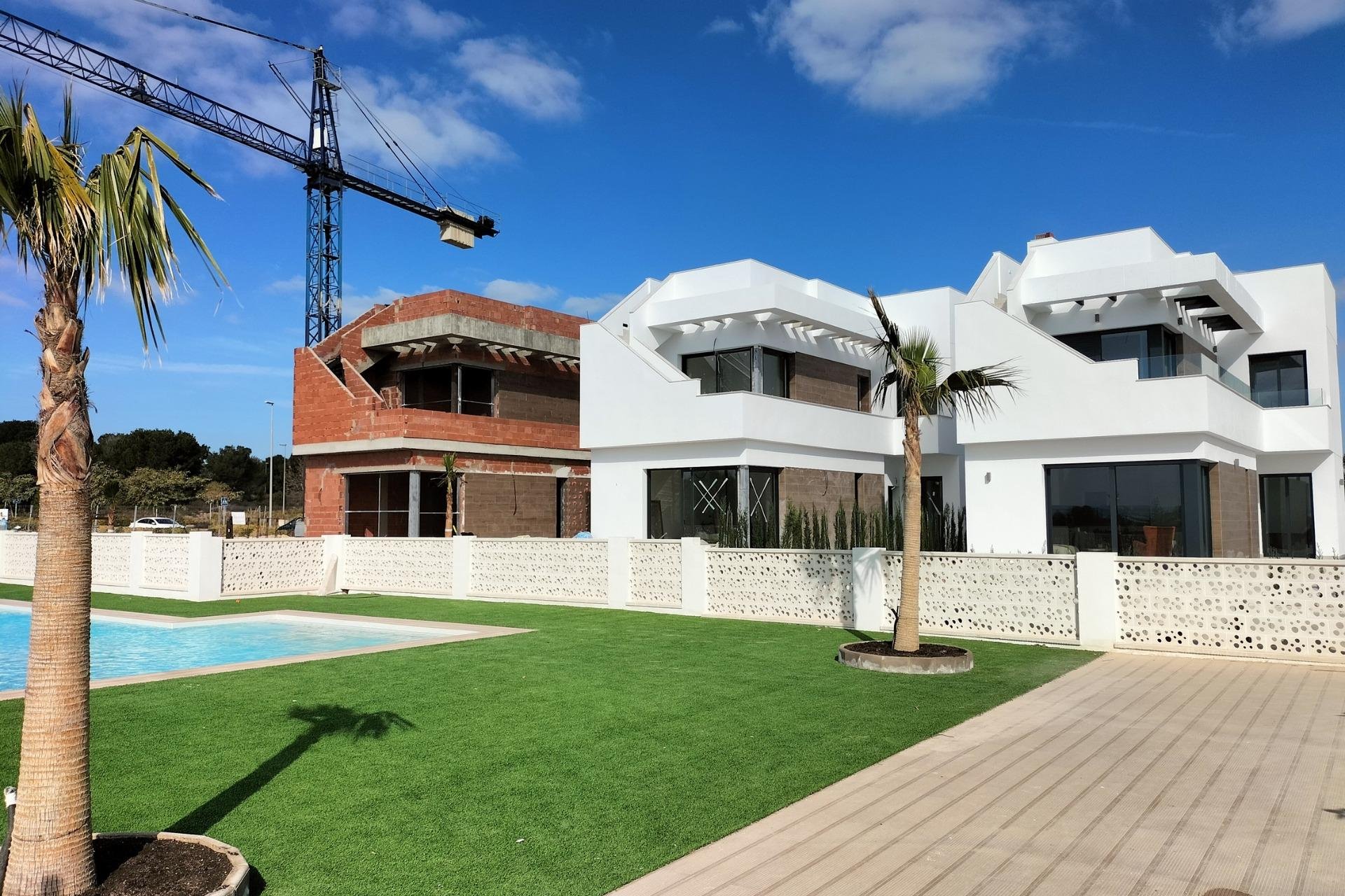 Villas de obra nueva en el campo de golf, Pilar de la Horadada