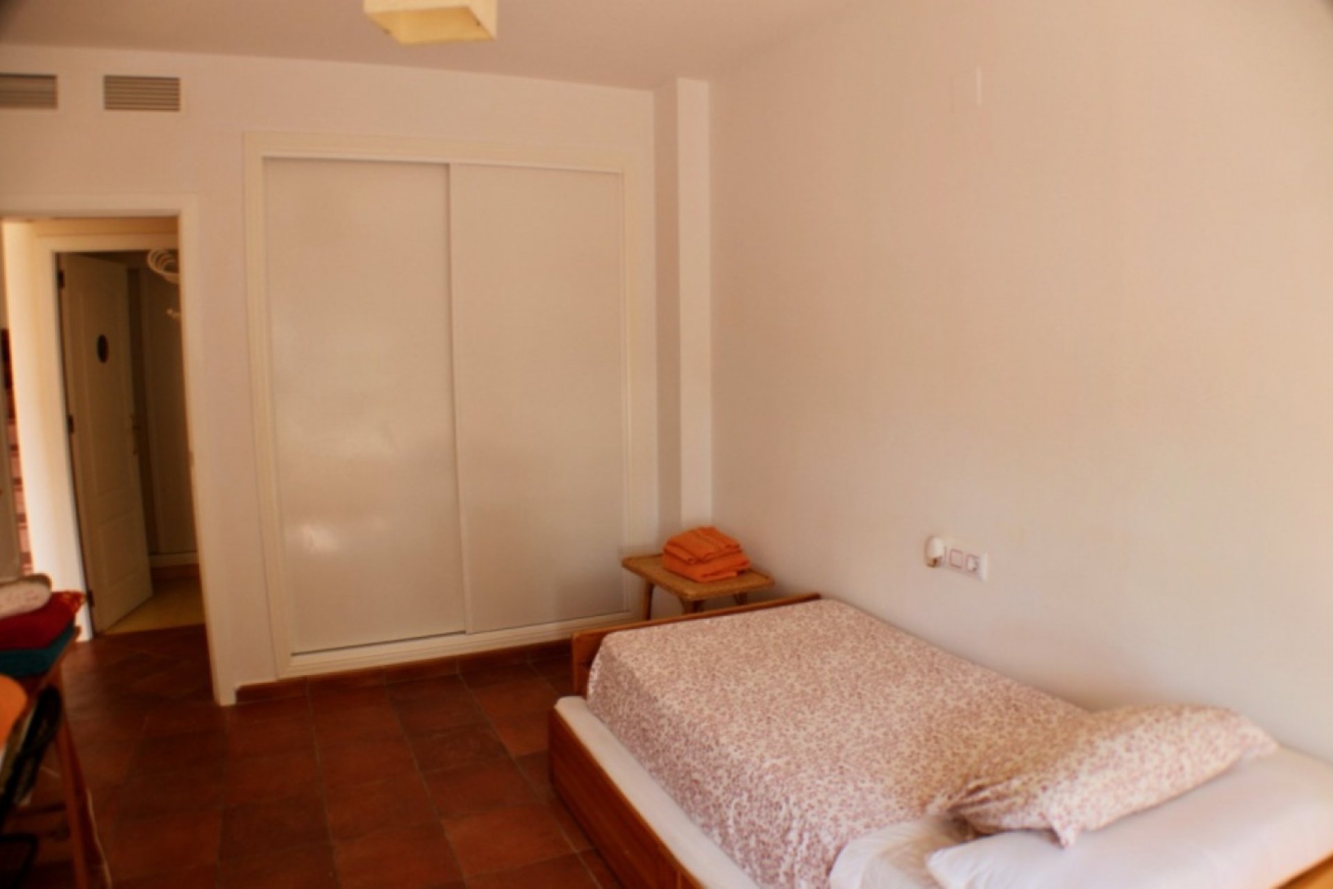 Vrijstaand chalet met privézwembad nabij Paradise Beach in Villajoyosa