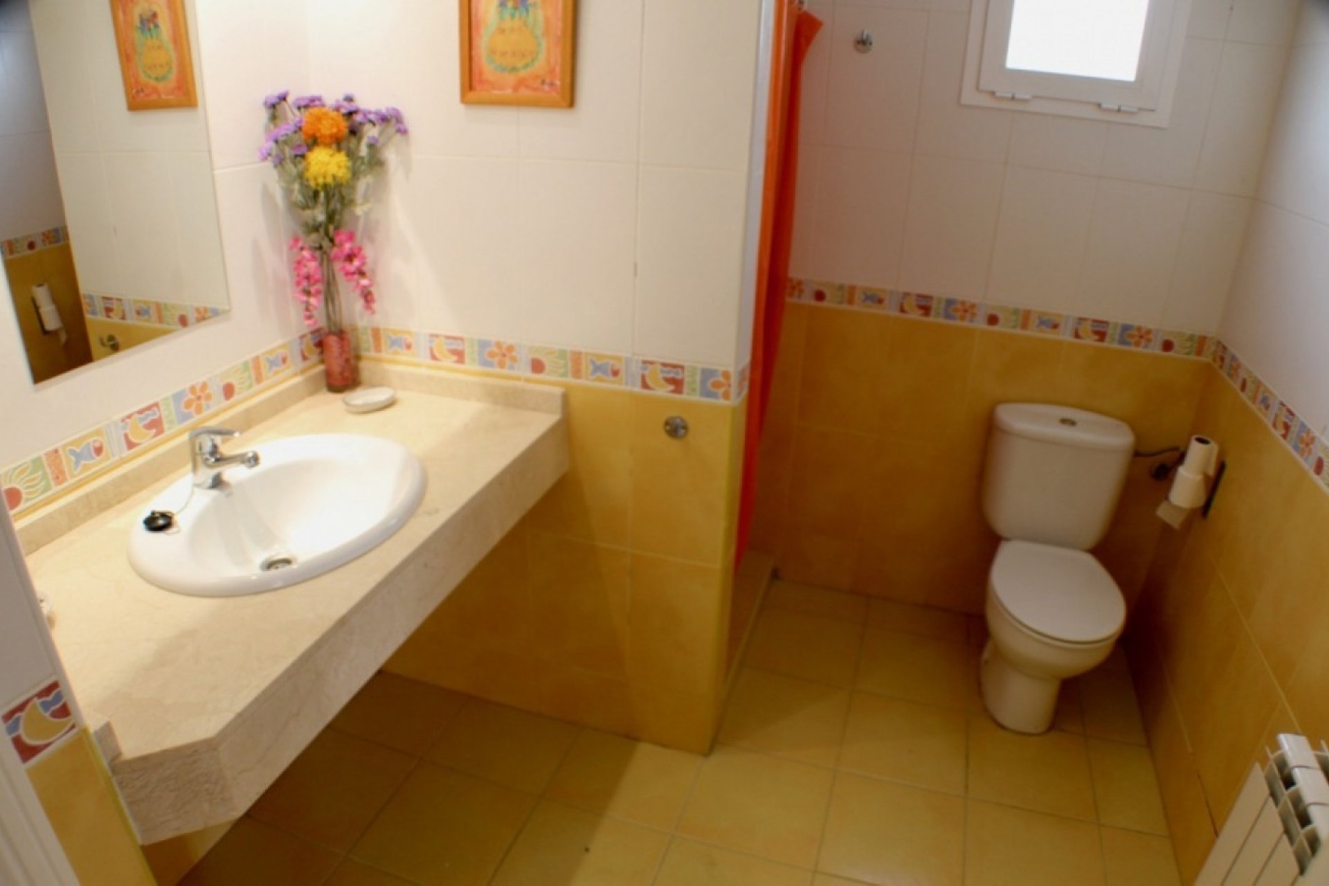 Vrijstaand chalet met privézwembad nabij Paradise Beach in Villajoyosa