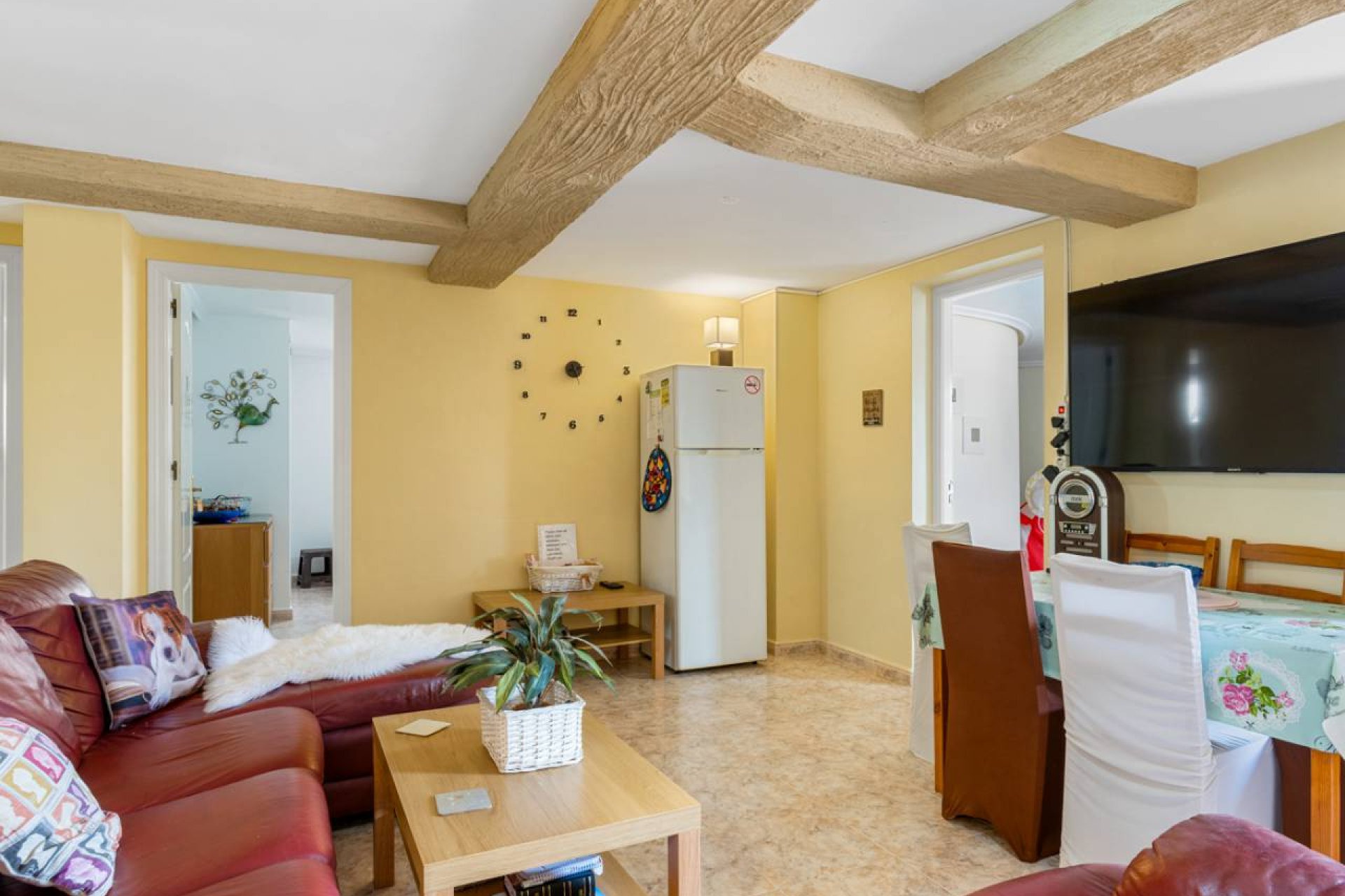 Vrijstaande luxe villa met 6 slaapkamers, privézwembad en apart appartement in Benijofar