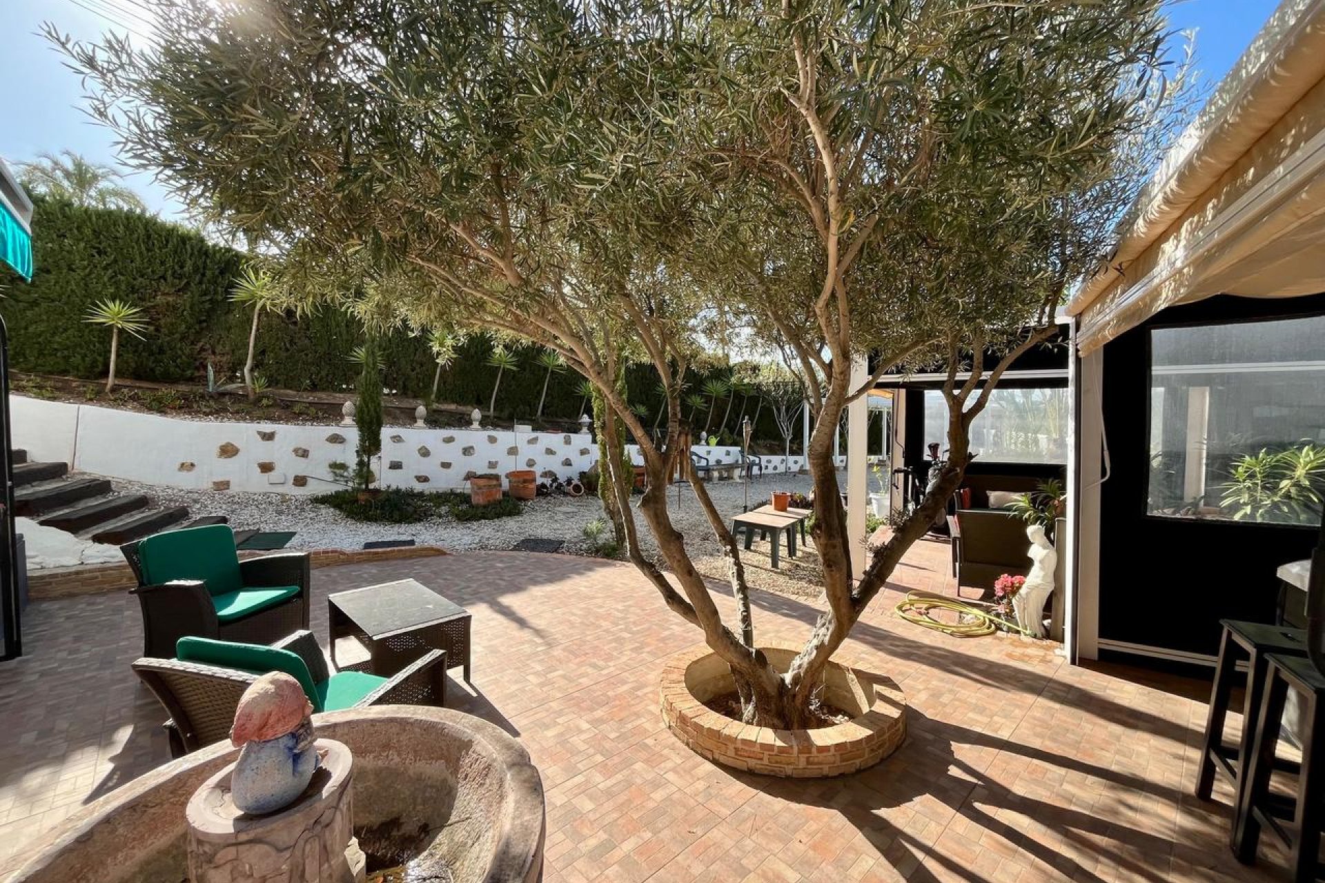 Vrijstaande villa in Villamartín met zwembad, golfzicht en 4 slaapkamers