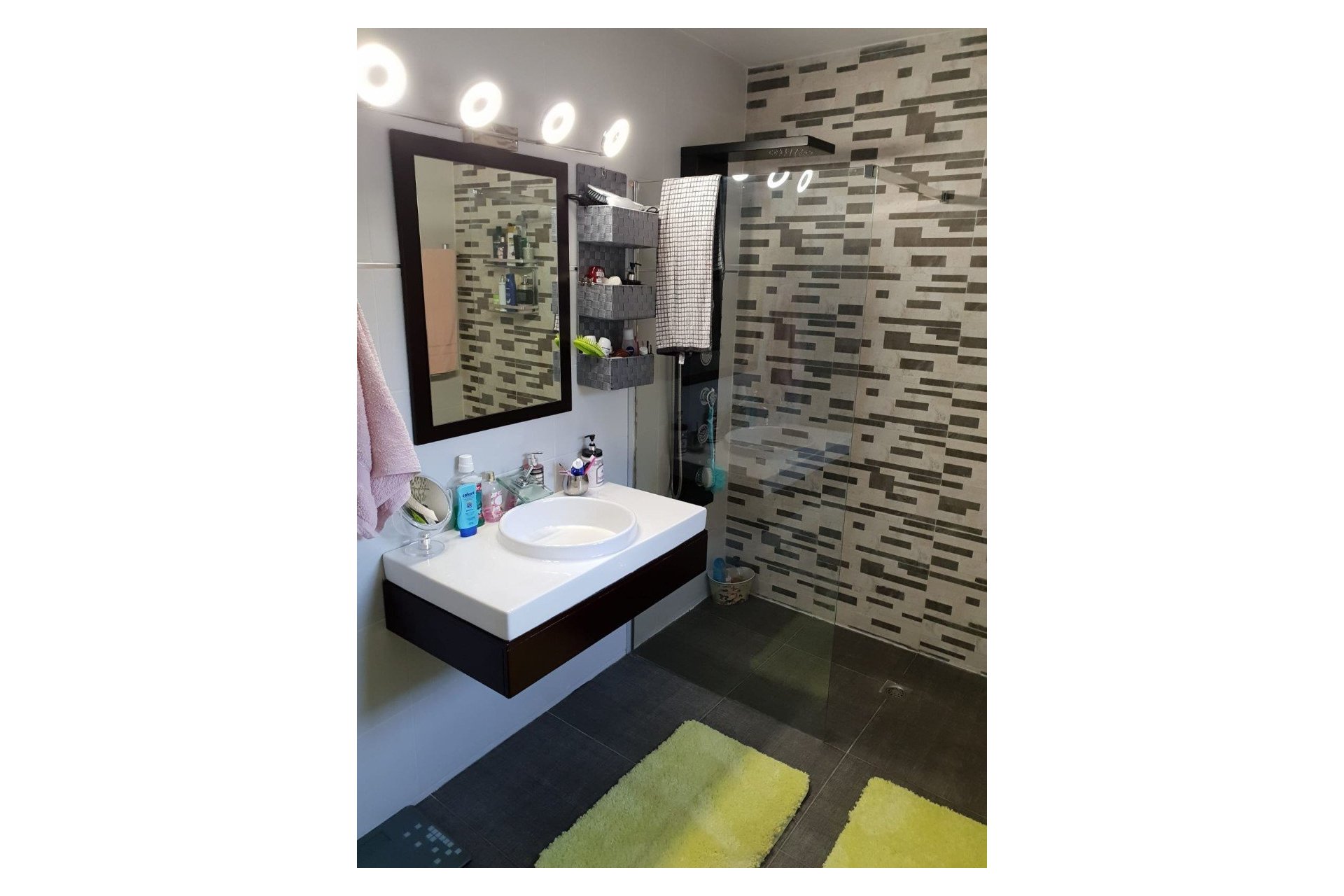 Vrijstaande villa met privé zwembad en tuin in rustig Alfaz del Pi, 3 slaapkamers