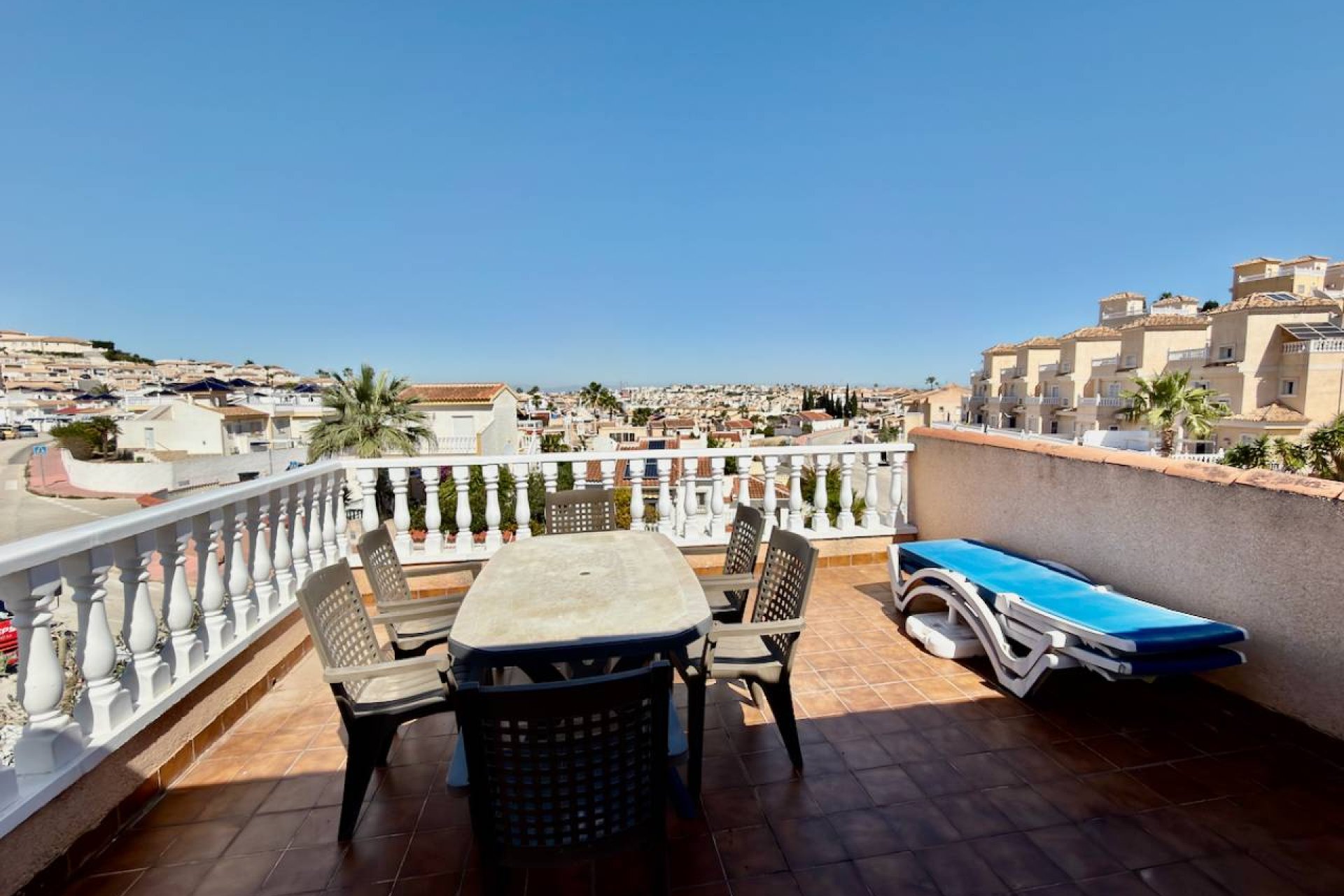 Vrijstaande villa met tuin en solarium in Ciudad Quesada nabij golf en strand