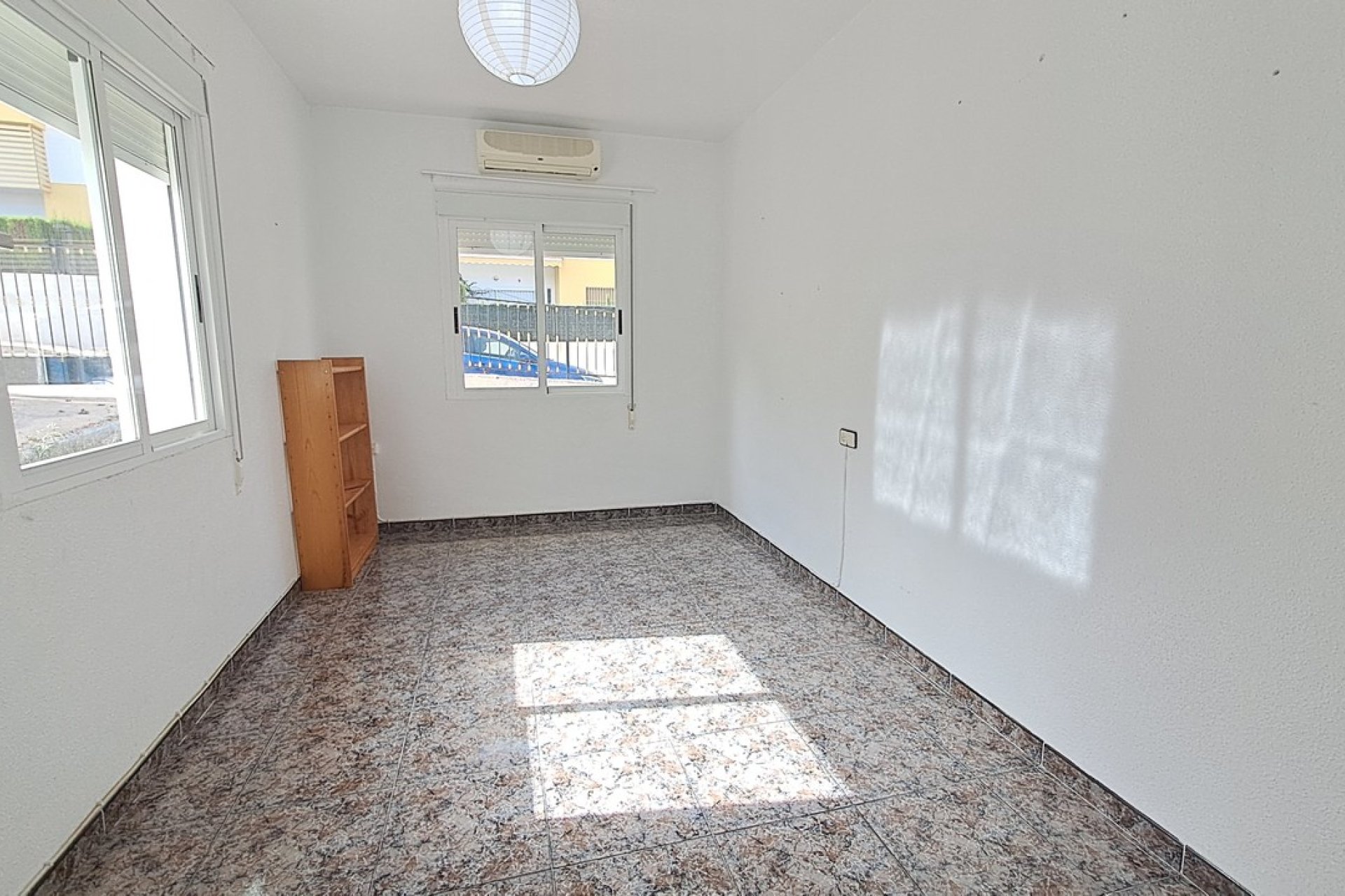Vrijstaande villa Villamartín 5 slk zeezicht golf dichtbij
