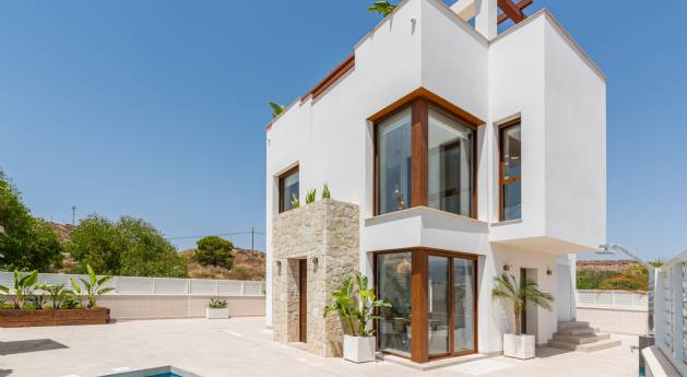 Villas and detached houses in Vera