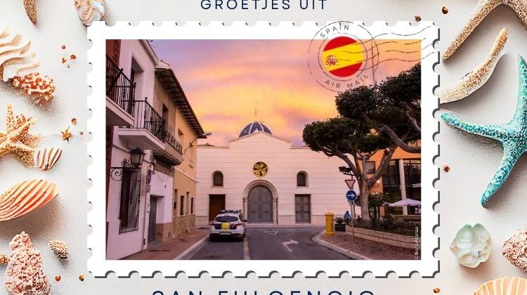 Saludos desde San Fulgencio: vida española y ambiente internacional