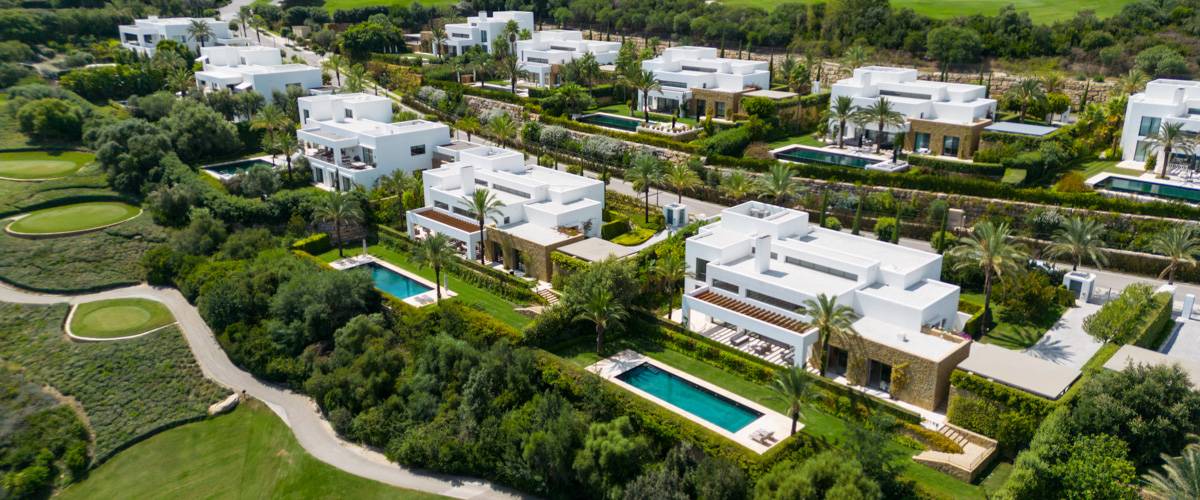 Green 10 Villas - Finca Cortesín
