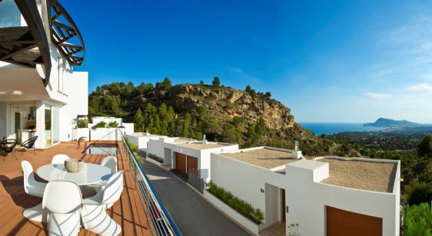 Luxury villas in Altea with sea views