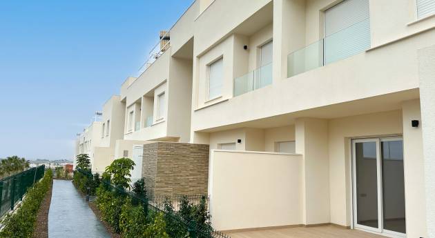 Woningen in Algorfa: high en low bungalows