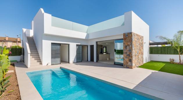 Independent homes in Los Alcázares