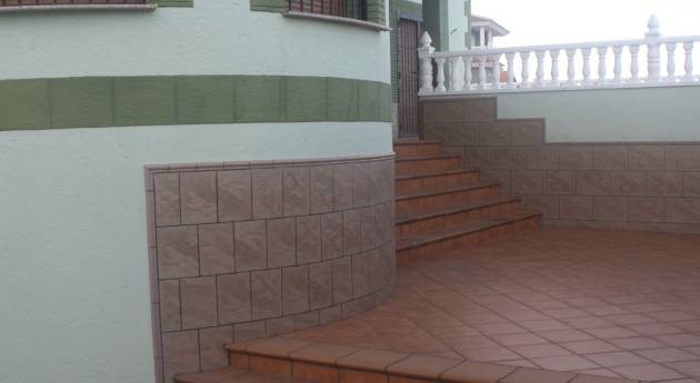 Exclusiva villa independiente en Torrevieja