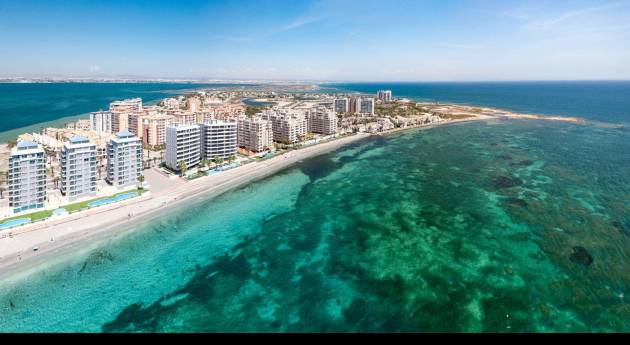 Apartamentos y Áticos en La Manga con Vistas al Mar