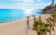 Playa de San Juan Alicante con bandera azul