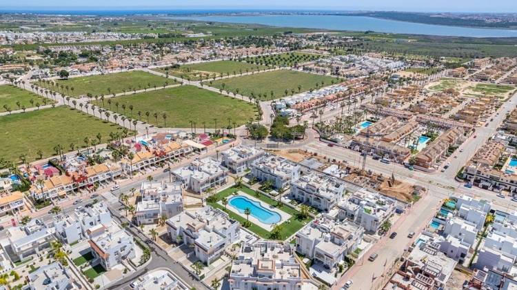 Urbanizaciones populares en Ciudad Quesada