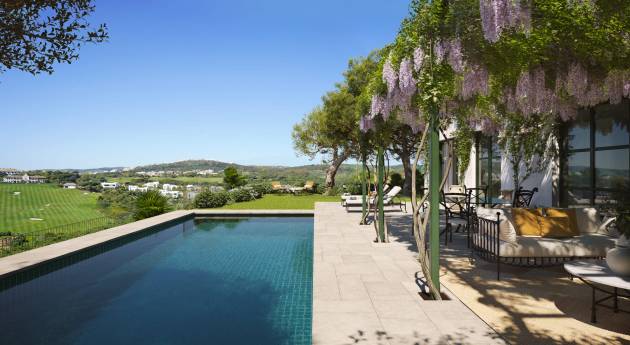 Exclusive villas in Casares
