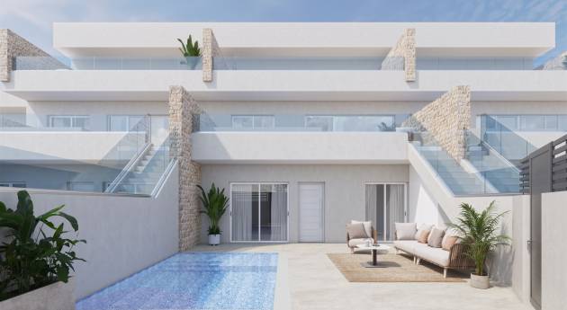 Properties in Pilar de la Horadada