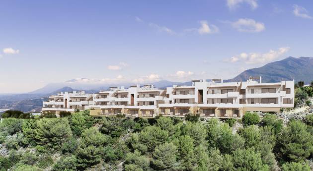 Exclusive residential in Cerros del Lago