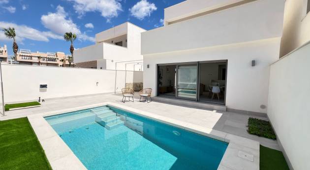 Townhouses in Orihuela 3 km from the Sea