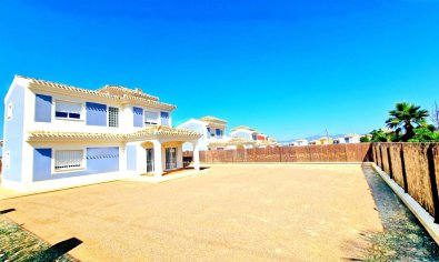 Nieuwbouw Woningen - Villa -
Lorca - Purias