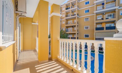 Reventa - Apartamento / piso -
Torrevieja - La Mata