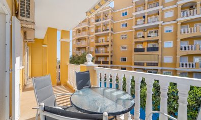 Reventa - Apartamento / piso -
Torrevieja - La Mata