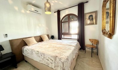 Resale - Villa -
Villamartin
