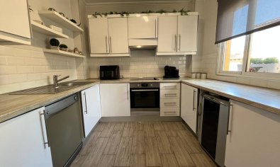 Resale - Villa -
La Zenia