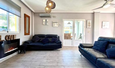 Resale - Villa -
La Zenia