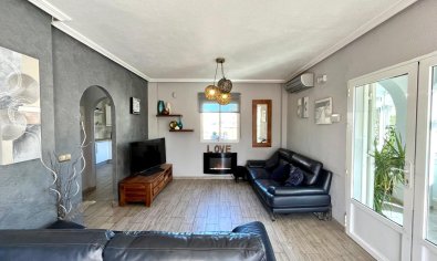 Resale - Villa -
La Zenia