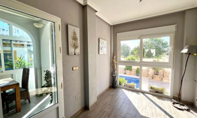 Resale - Villa -
La Zenia